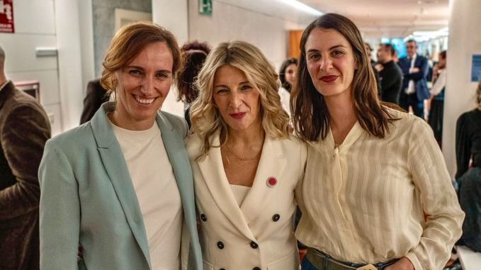 Mónica García, Rita Maestre con Yolanda Díaz. Foto: Más Madrid