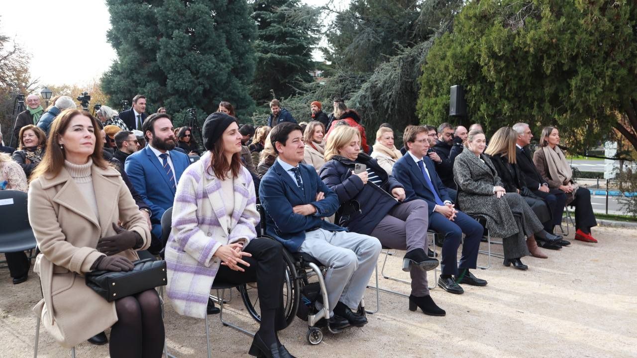 Concejales de Gobierno y oposición han acudido al homenaje a la carta magna en su 45 aniversario. Foto: Road Experiencie