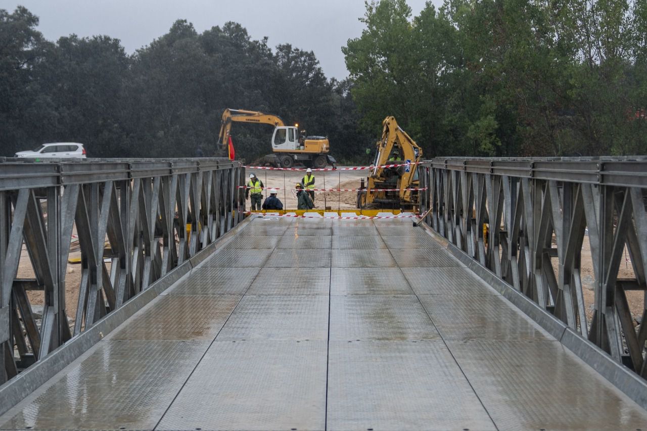 Puente 'Mabey' en Aldea del Fresno (Foto: A. Pérez Meca)