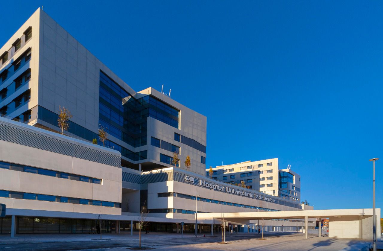 Fachada del nuevo edificio construido por Sacyr
