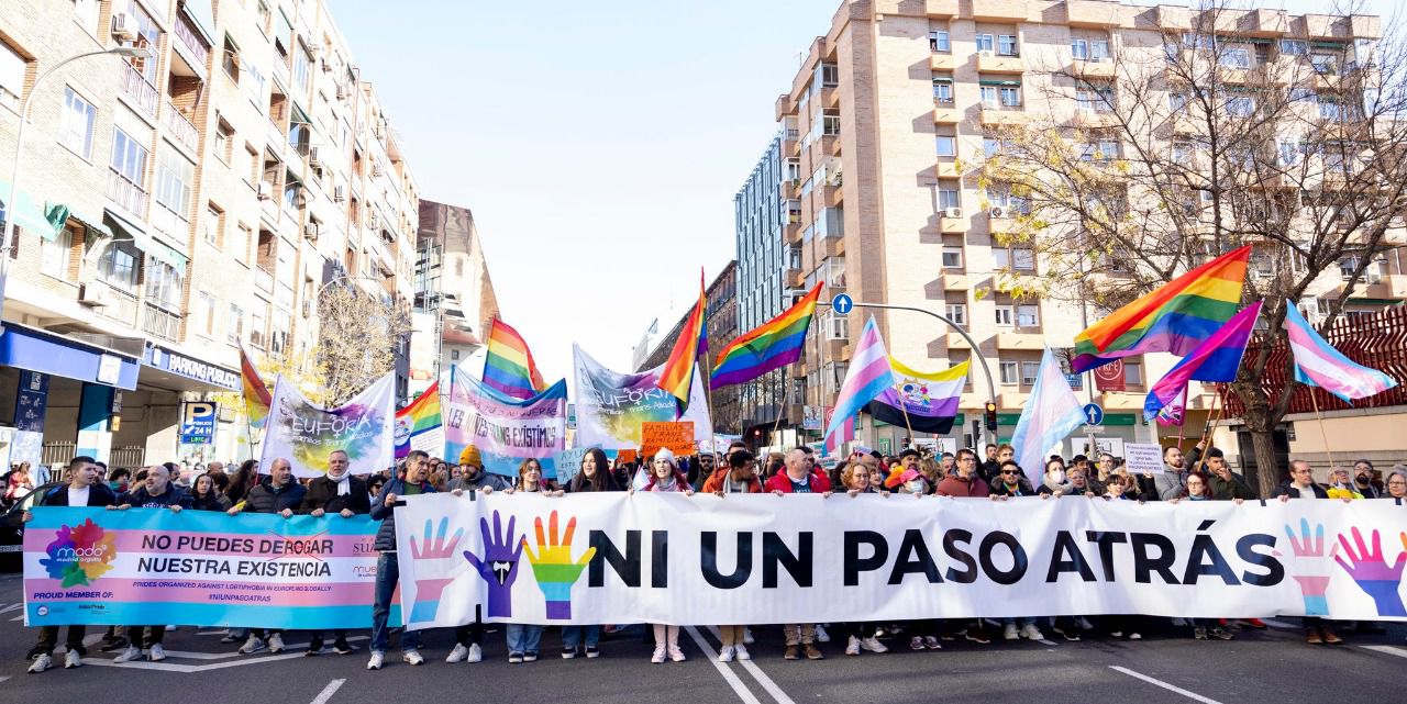 Manifestación contra la modificación de las leyes LGTBI y Trans (Foto: Carla Antonelli)
