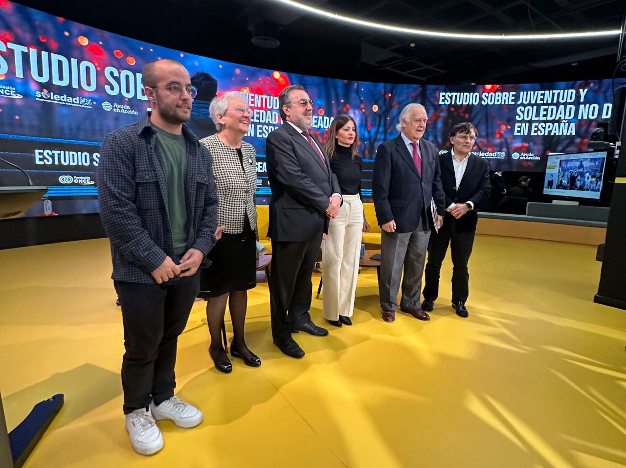 Presentación del informe (Foto: @sirarego)