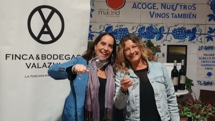 Eva Rodríguez y Blanca Pérez de Camino (Foto: Bodegas Val Azul)