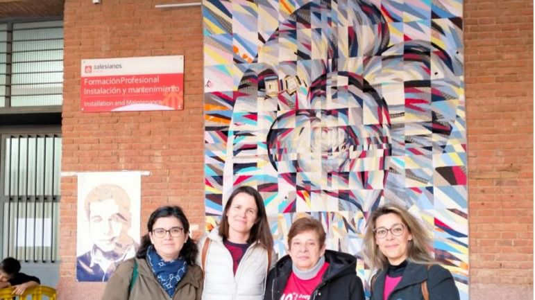 Representantes del AMPA en el memorial (Foto: Salesianos de Atocha)
