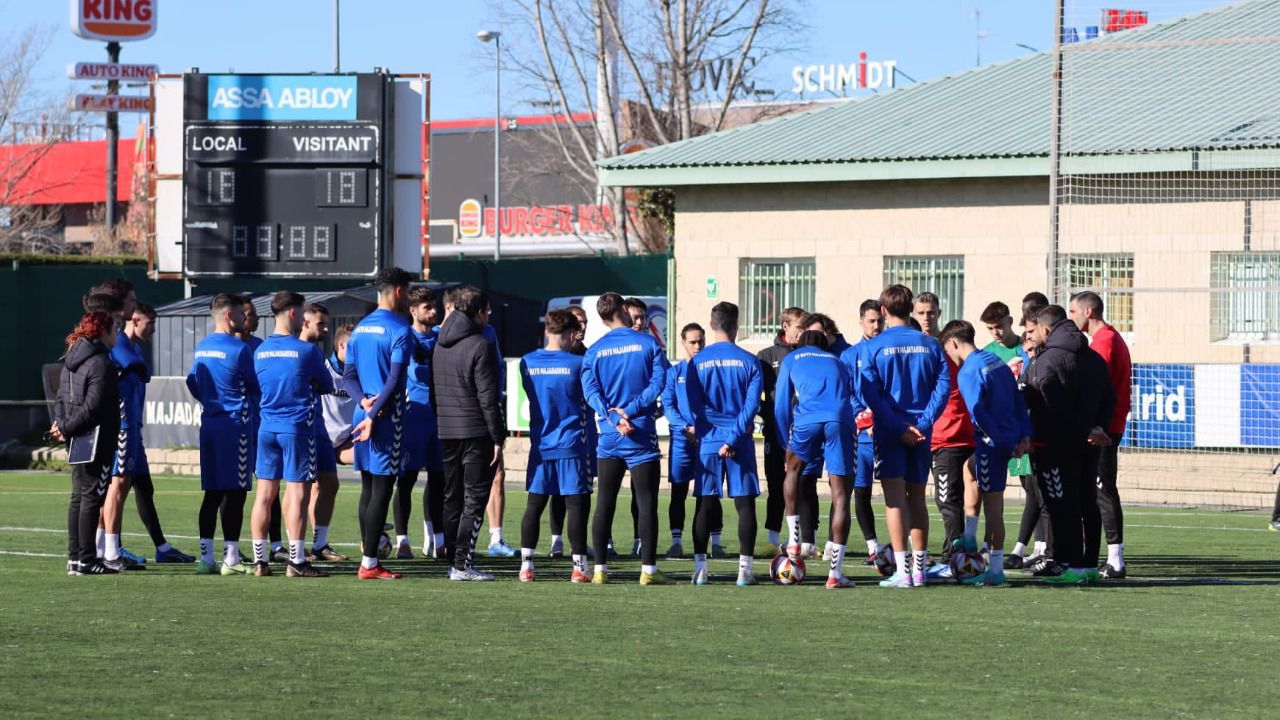 Plantilla del Rayo Majadahonda (Foto: Rayo Majadahonda)