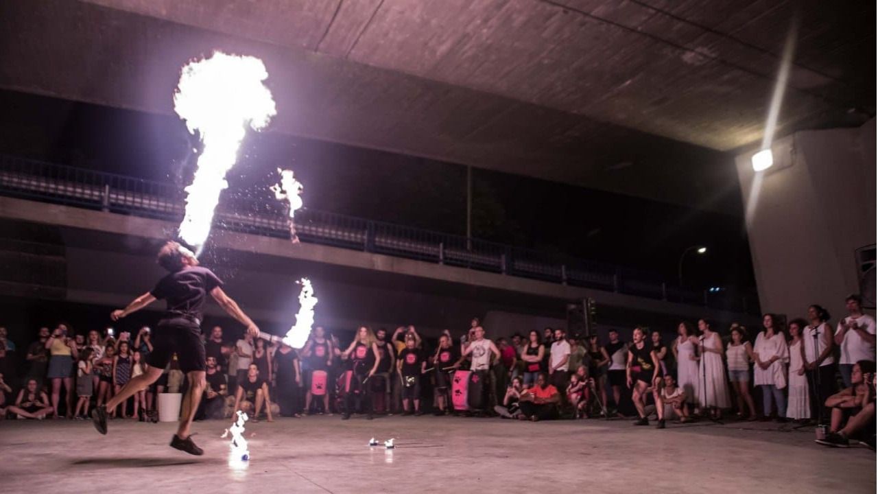 Una de las actuaciones de las Fiestas de San Juan (AV Los Pinos Retiro Sur)