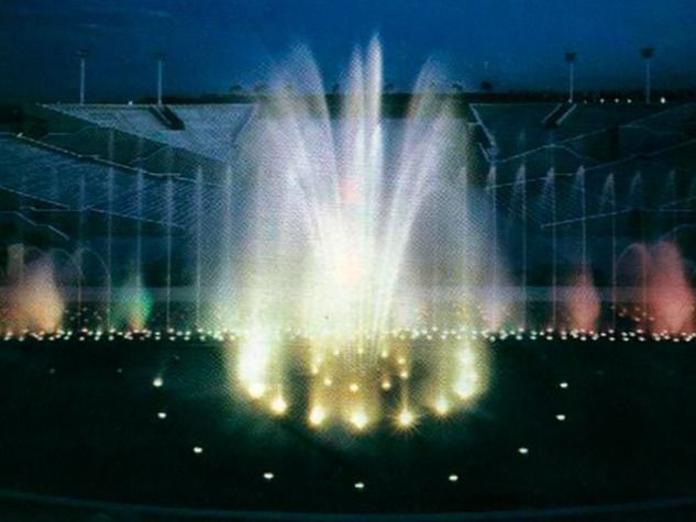 Espectáculo de lunes en el auditorio en una foto de archivo