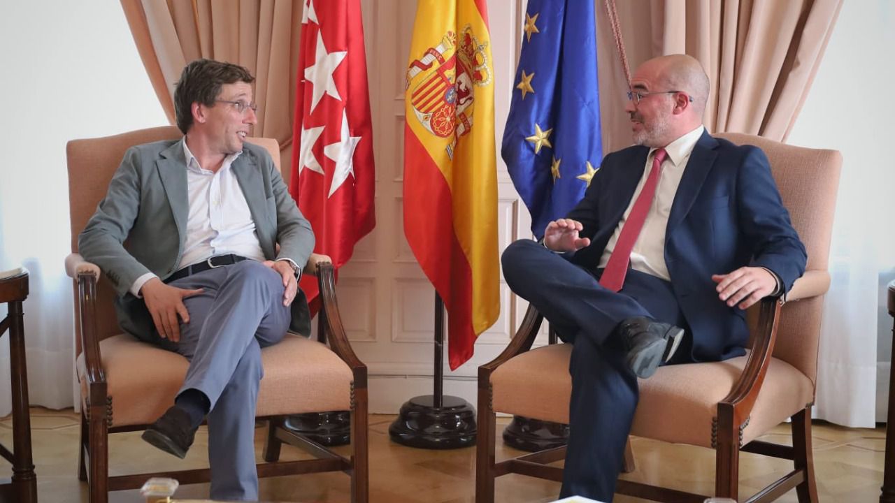 Martínez-Almeida y Francisco Martín en su último encuentro. Foto: @franmartagui