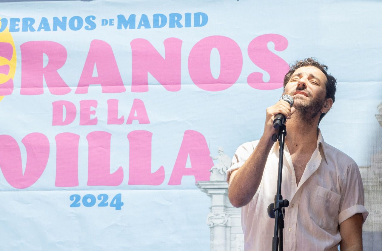 Vicente Navarro, uno de los cantantes que actuará este verano (Foto: Antonio Castro)