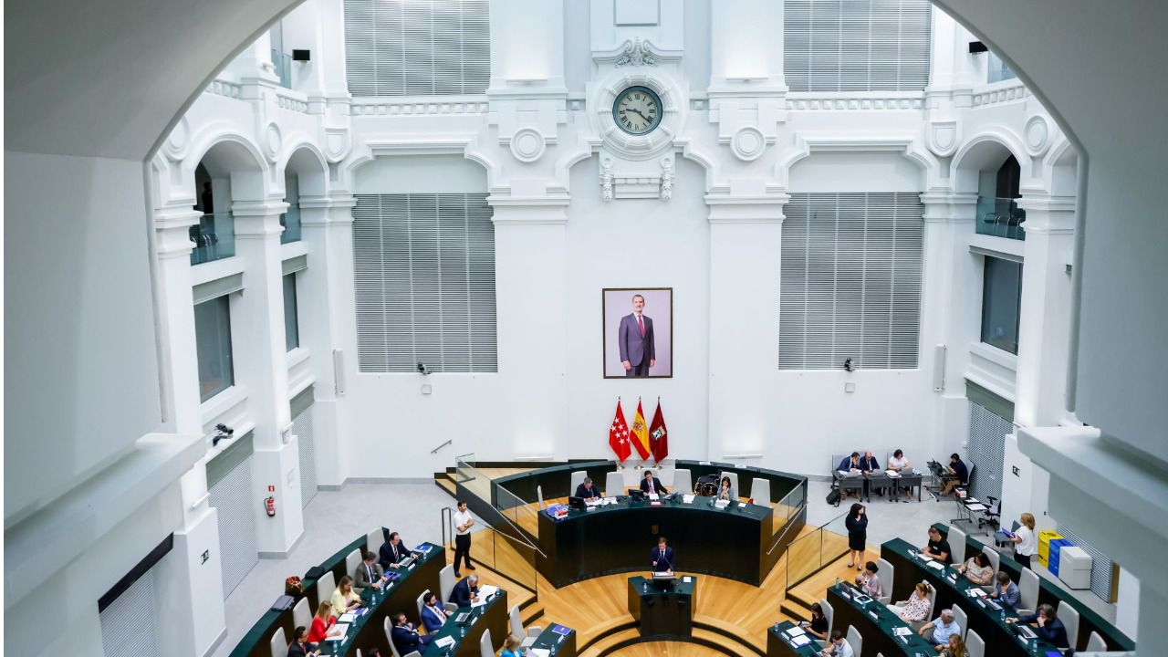 Almeida durante su intervención en el Pleno. Foto: Ayuntamiento de Madrid