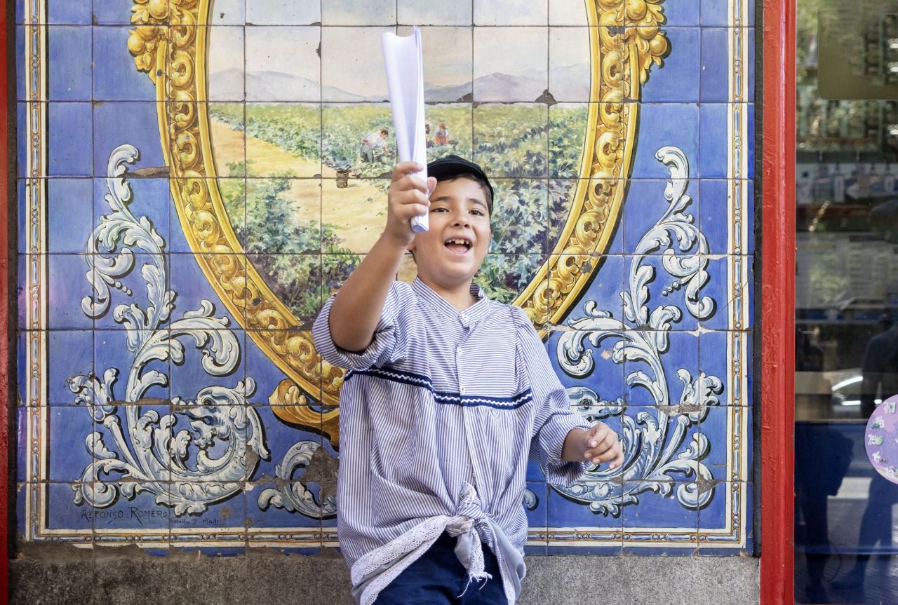 Darío Moncloa es un repartidor de periódicos (Foto: Antonio Castro)