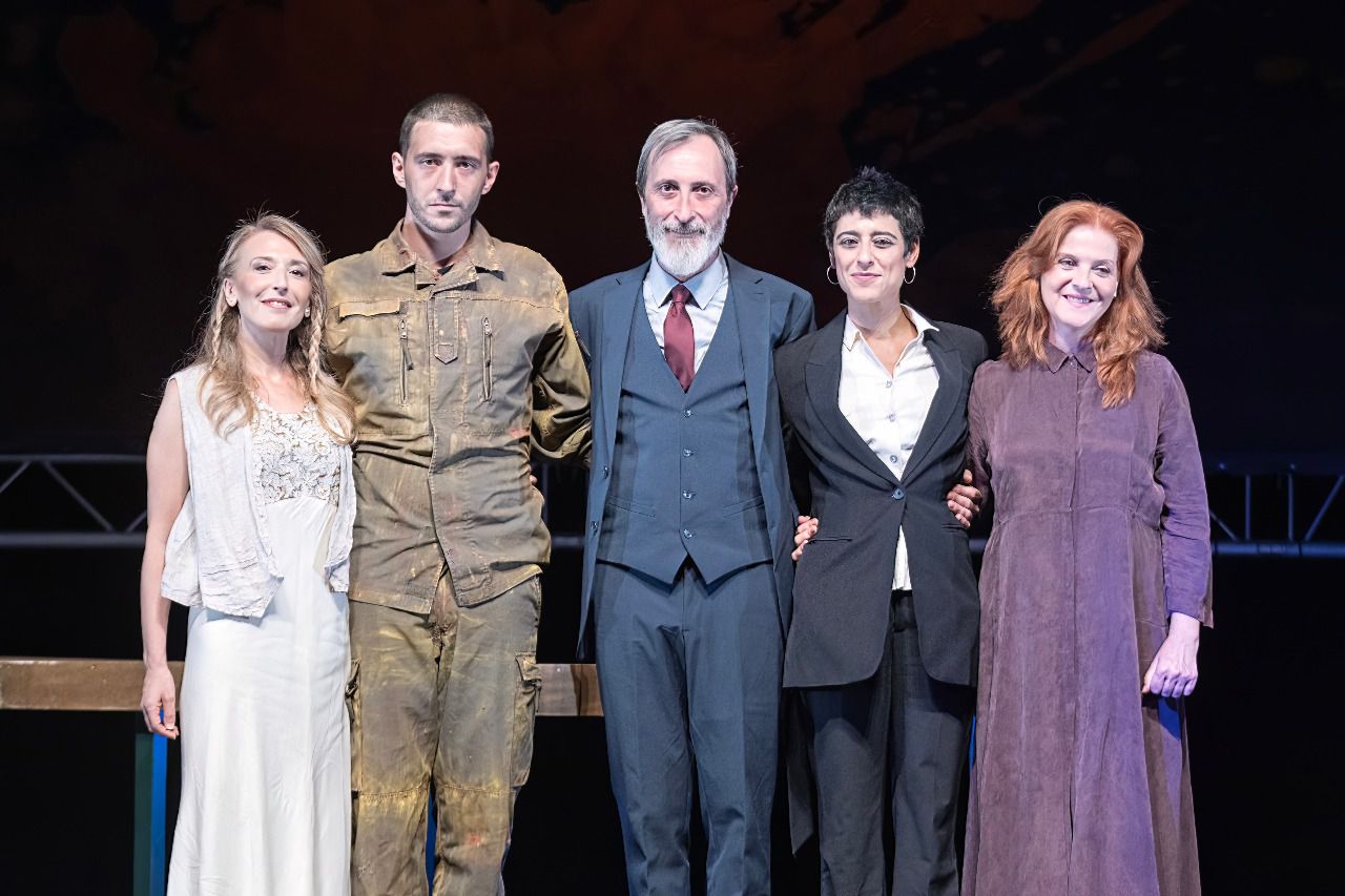Elenco de la obra 'Coriolano' (Foto: Antonio Castro)