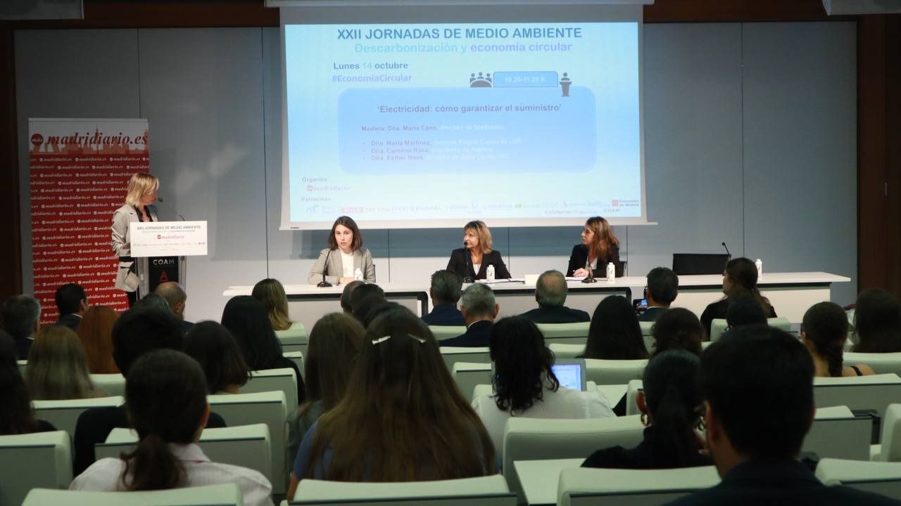 Primera mesa de debate (Foto: Mónica González - Road Experience Auidovisual)