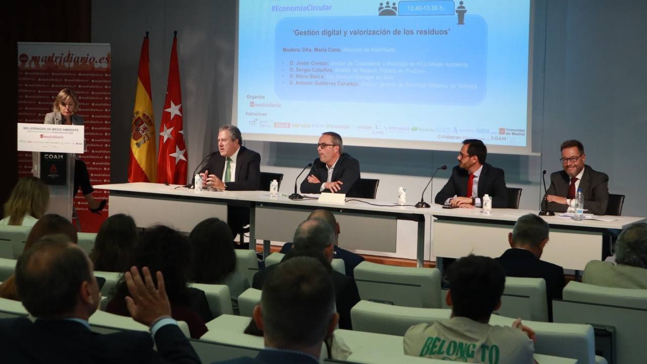 Tercera mesa de debate (Foto: Mónica González - Road Experience Audiovisual)