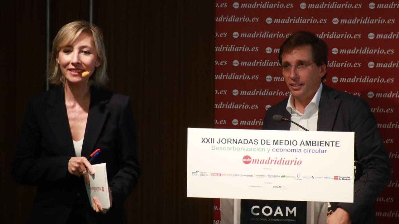 El alcalde de Madrid clausurando las Jornadas (Foto: Mónica González - Road Experience Audiovisual)