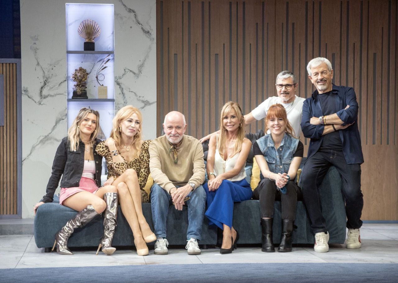 Equipo de la obra de teatro 'Inmaduros' (Foto: Antonio Castro)