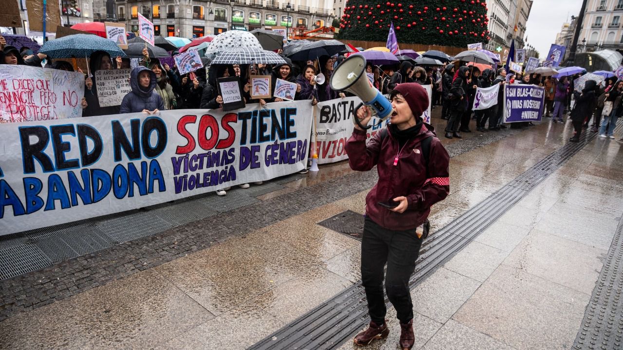 Movilización de las trabajadoras de la Red de Atención a las Mujeres Víctimas de Violencia de Género en Madrid (Foto: Europa Press)