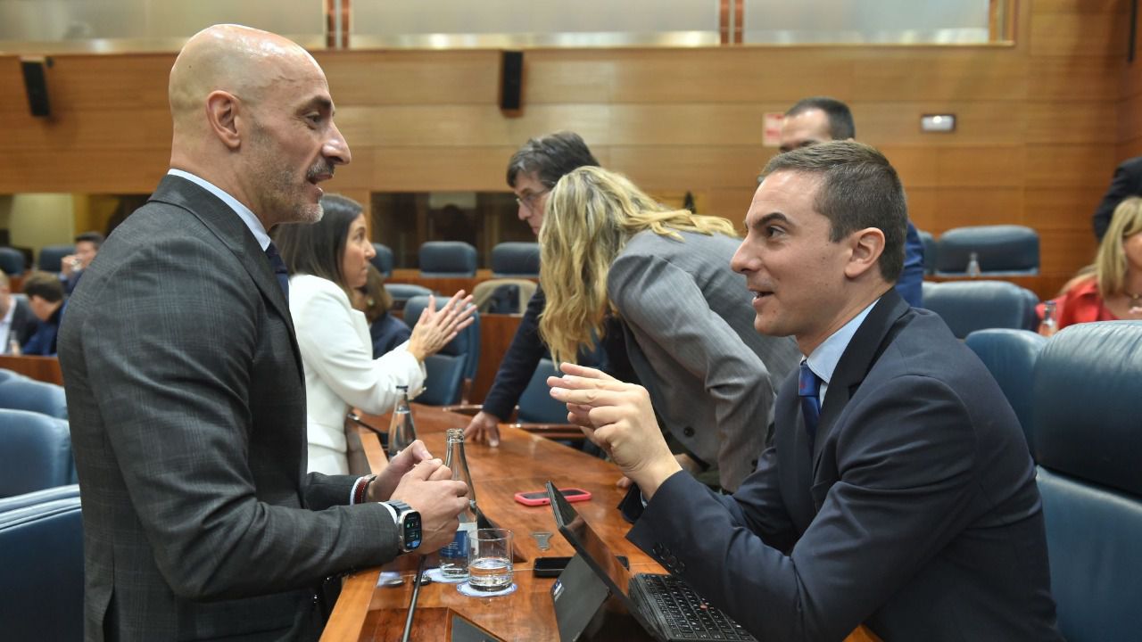 Celada y Lobato en la Asamblea (Foto: Europa Press)