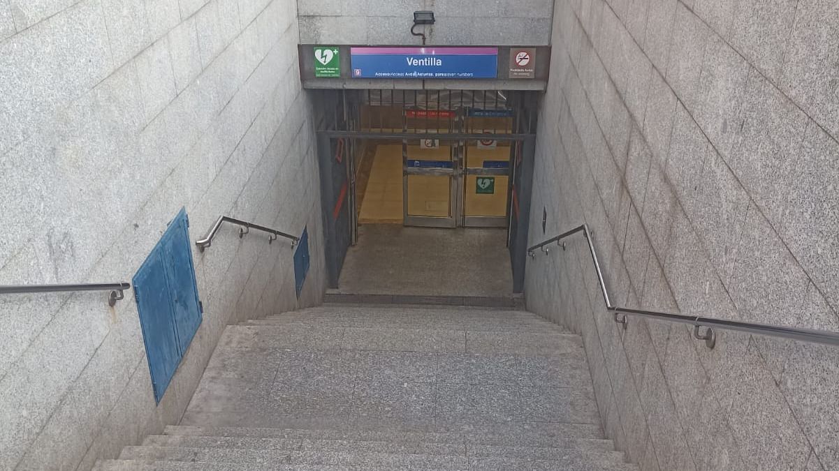 Bajada a la estación de Metro de Ventilla