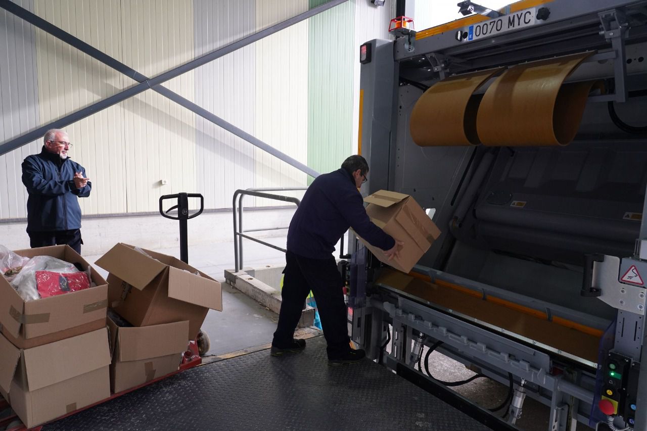 Envío a Valdemingómez de los productos falsificados.