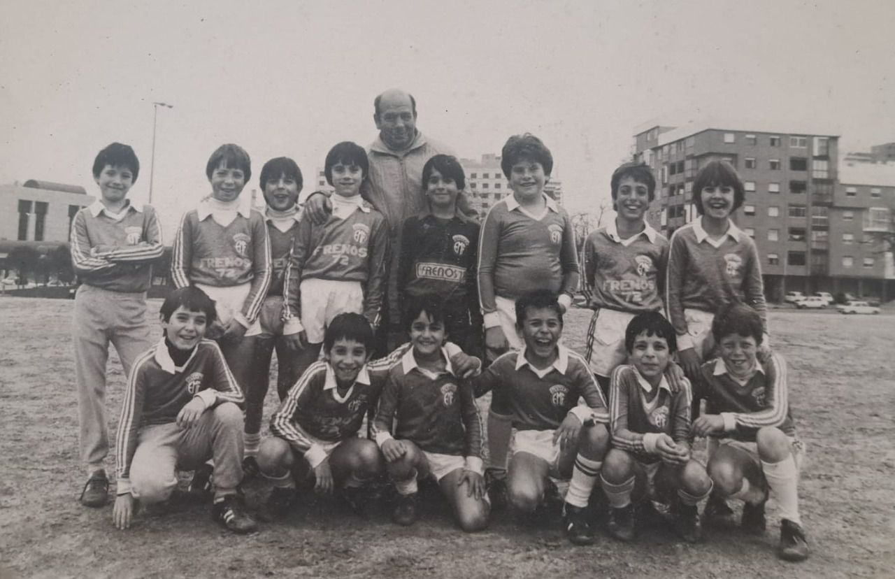 Imagen antigua de un equipo de cantera del EF Concepción (Foto: EFC)