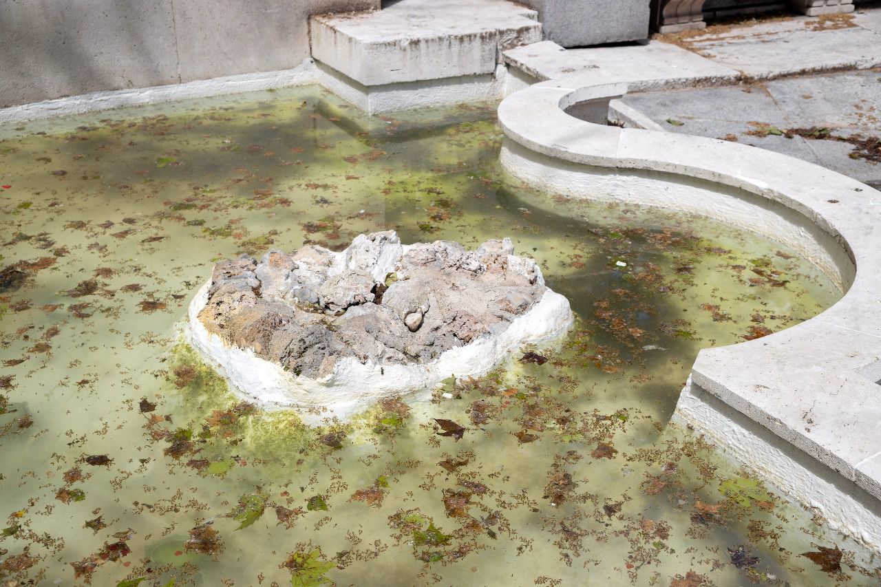 La escultura fue arrancada de su base (Foto: Antonio Castro)