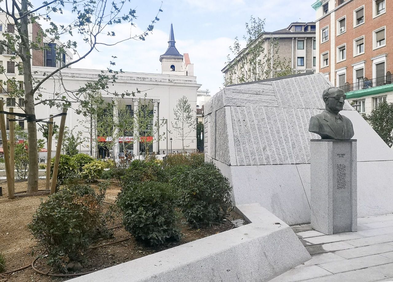 Busto a Pepín Fernández (Foto: Antonio Castro)
