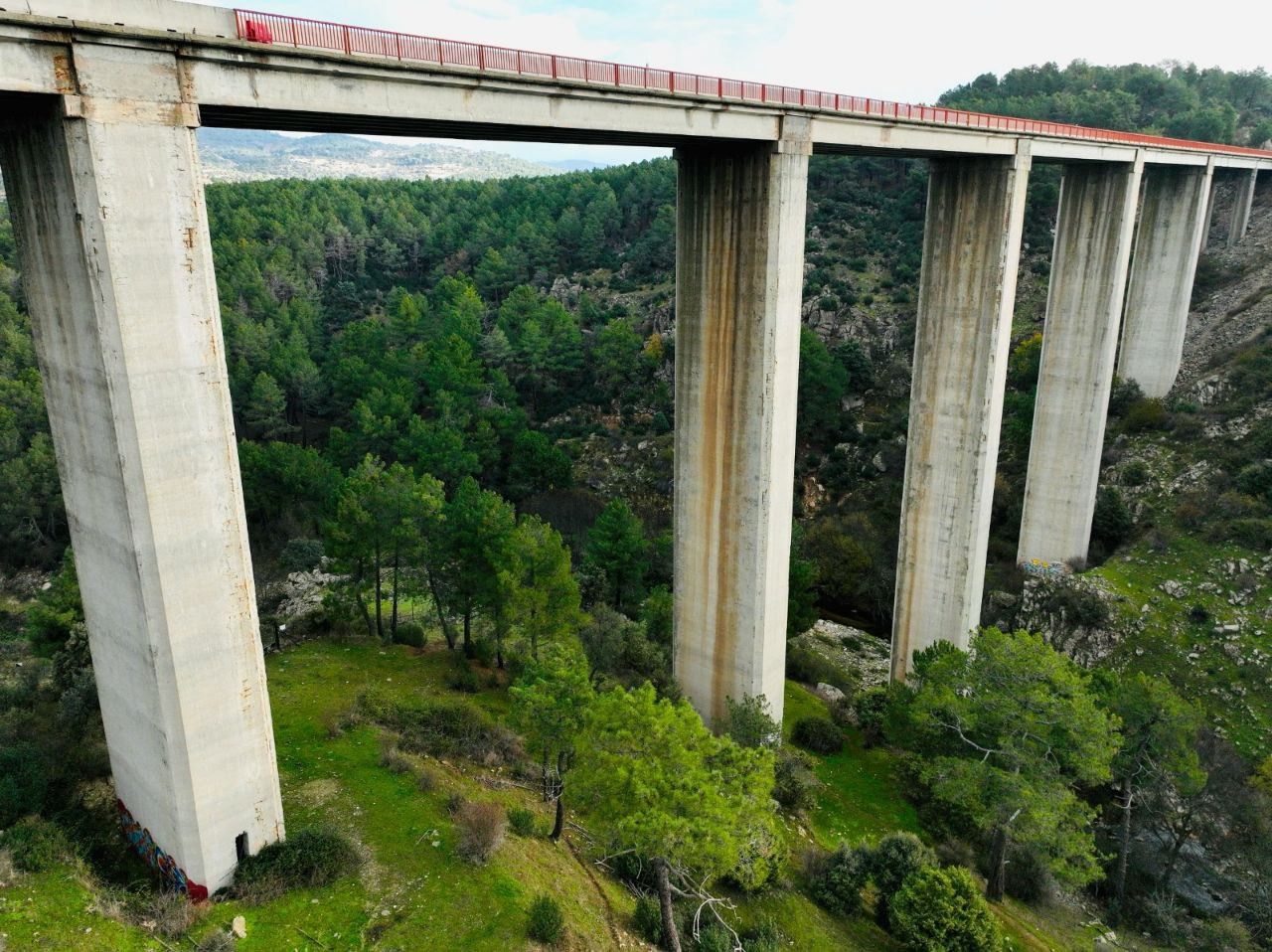 Viaducto sobre el río Cofio (Foto: Comunidad de Madrid)