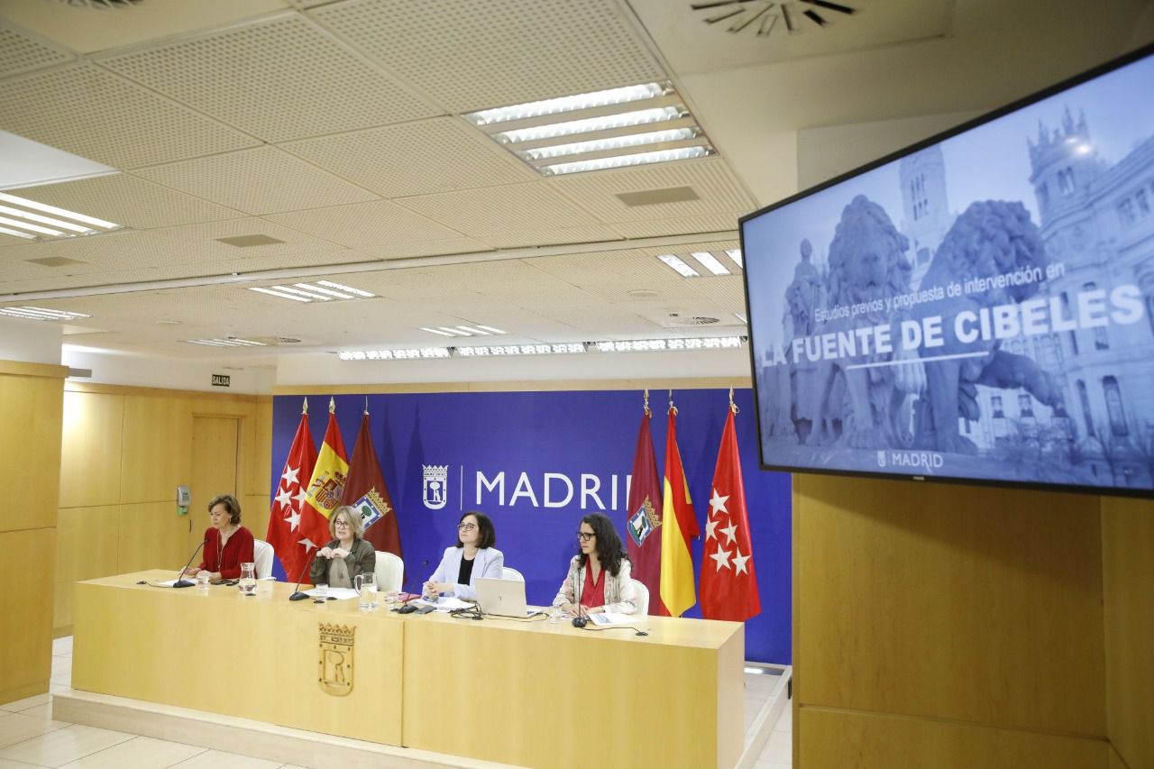 Presentación de los trabajos de restauración en la Fuente Cibeles