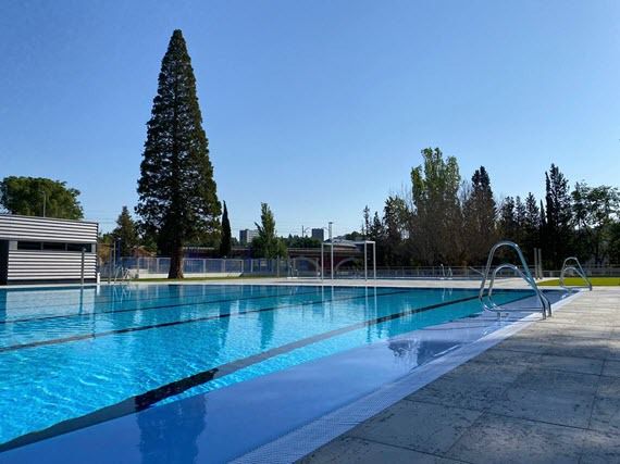 Piscina de verano del polideportivo JM Cagigal