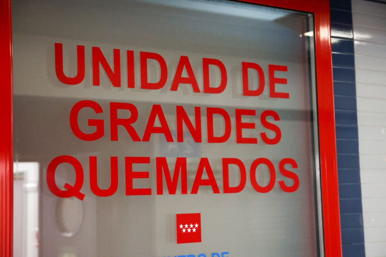 Puerta de entrada a la Unidad de Grandes Quemados de Getafe