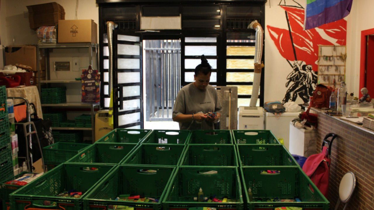 Reparto del material escolar