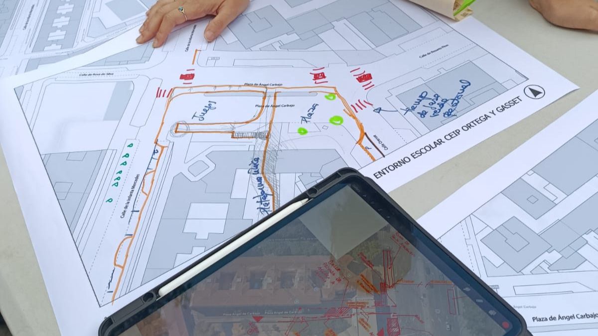 Boceto de la posible planificación urbana de la plaza de Ángel Carabajo