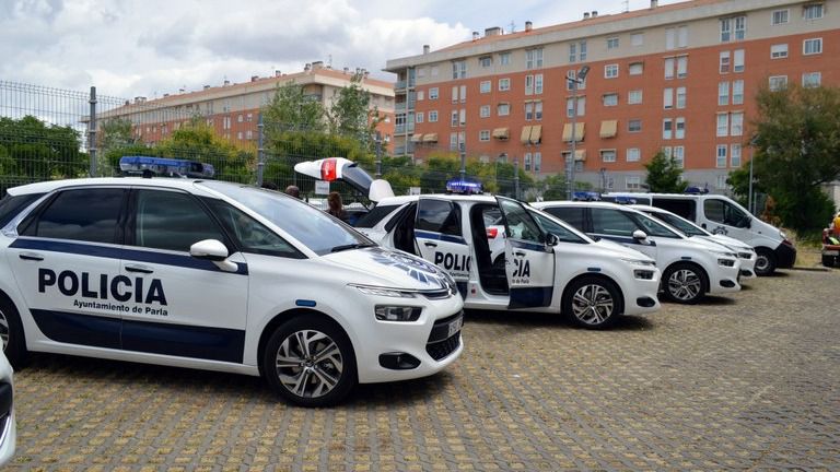 Coches de la Policía Local de Parla (Foto: Ayuntamiento de Parla)