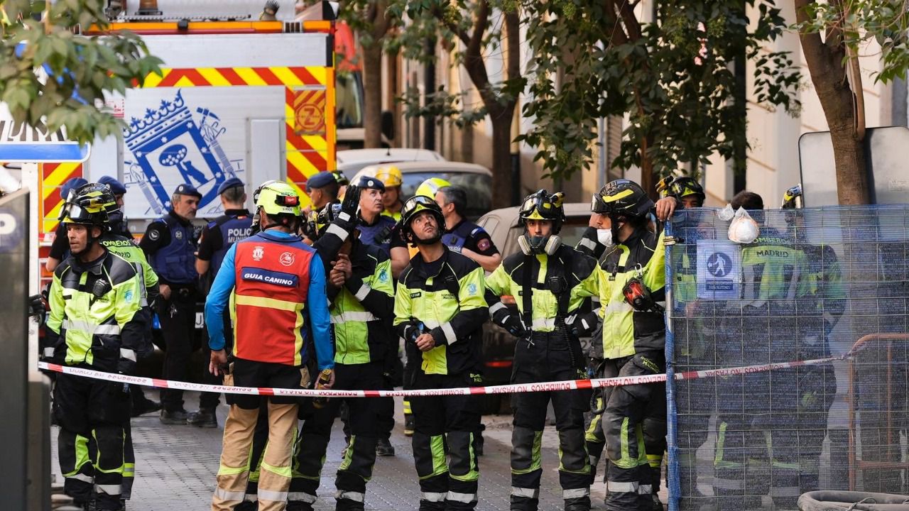 Los servicios de emergencias en la calle Hileras