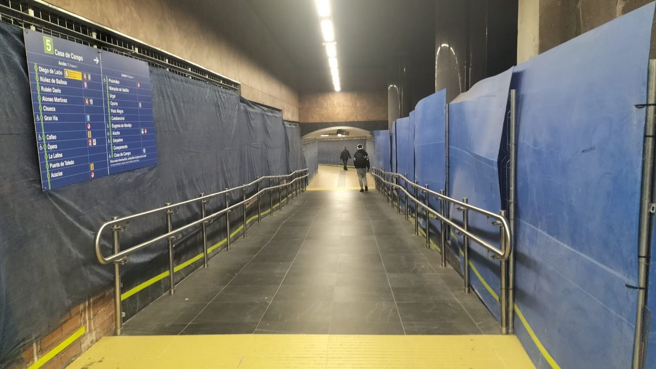 Pasillo de la estación de Ventas en obras (Foto: Comunidad de Madrid)