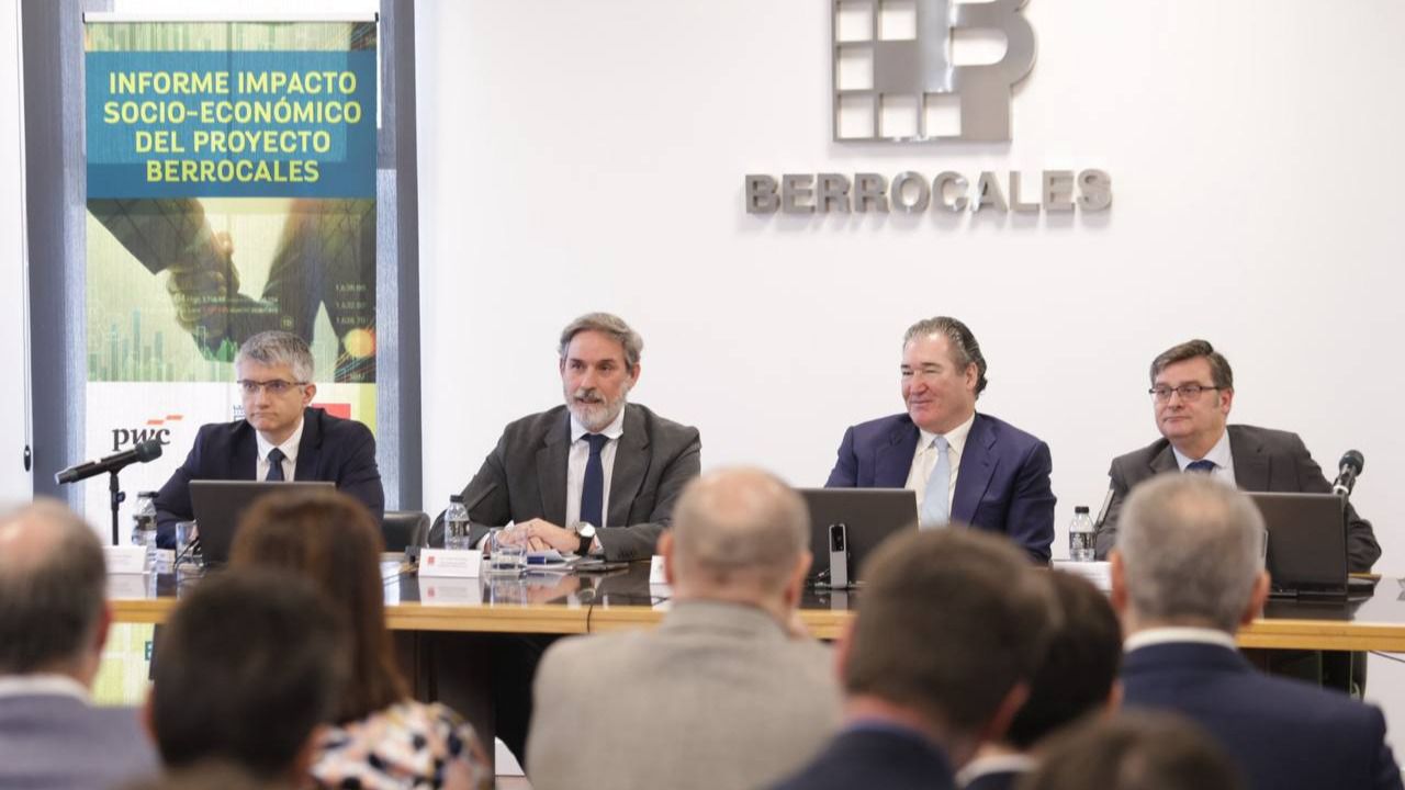 Presentación del Informe de impacto socioeconómico del proyecto urbanístico Berrocales en Madrid, elaborado por PWC (Foto: Mónica González Boto)