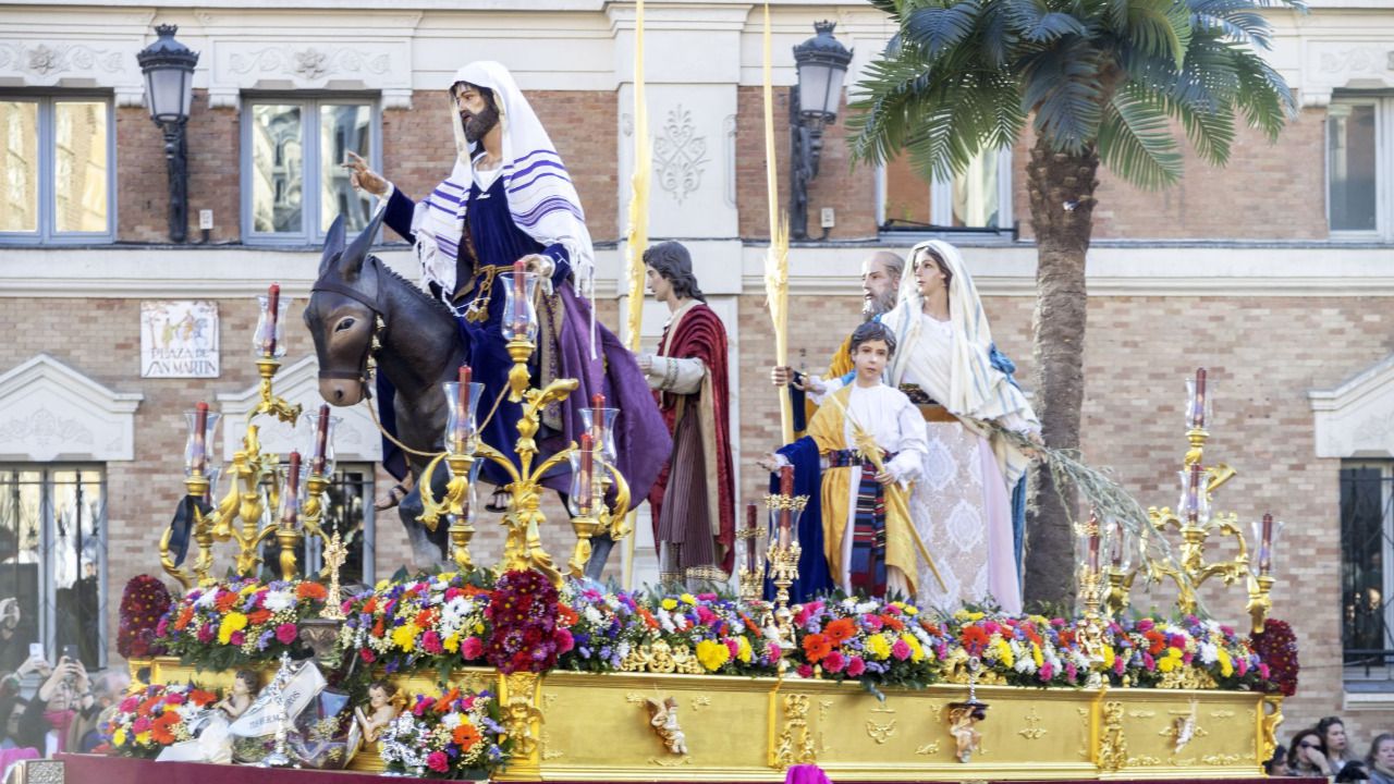 La Borriquita por las calles de Madrid