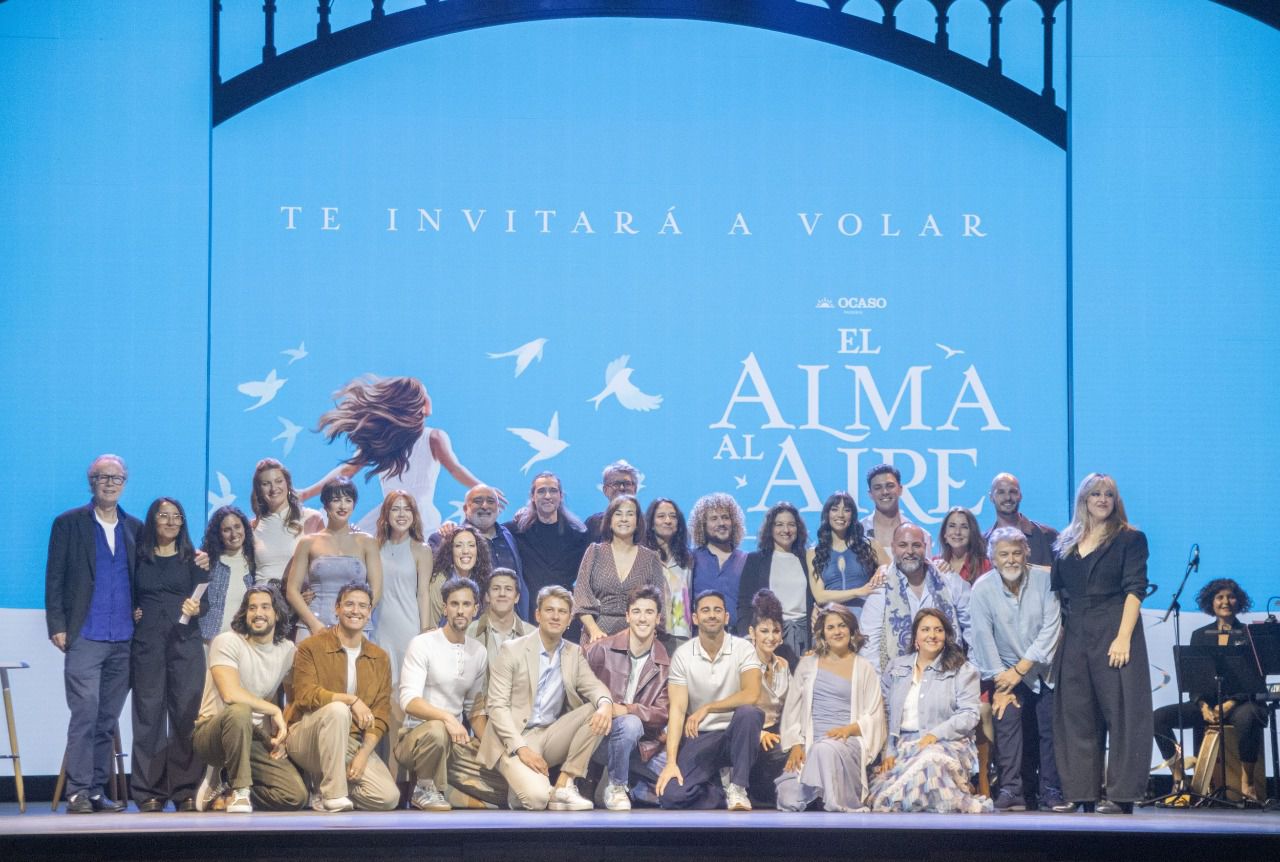 Equipo artístico de El alma en el aire (Foto: Antonio Castro)