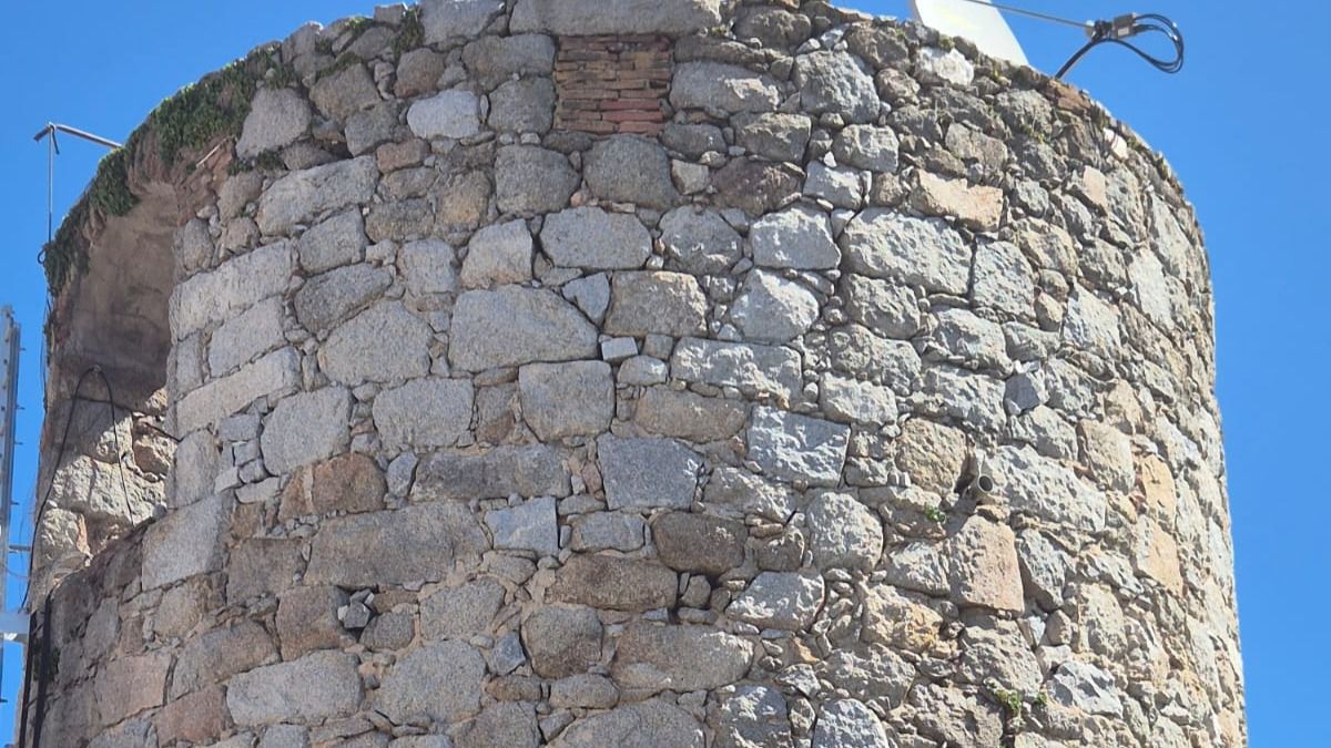 Torre de la bomba de agua (Foto: Ayuntamiento de Valdemorillo)