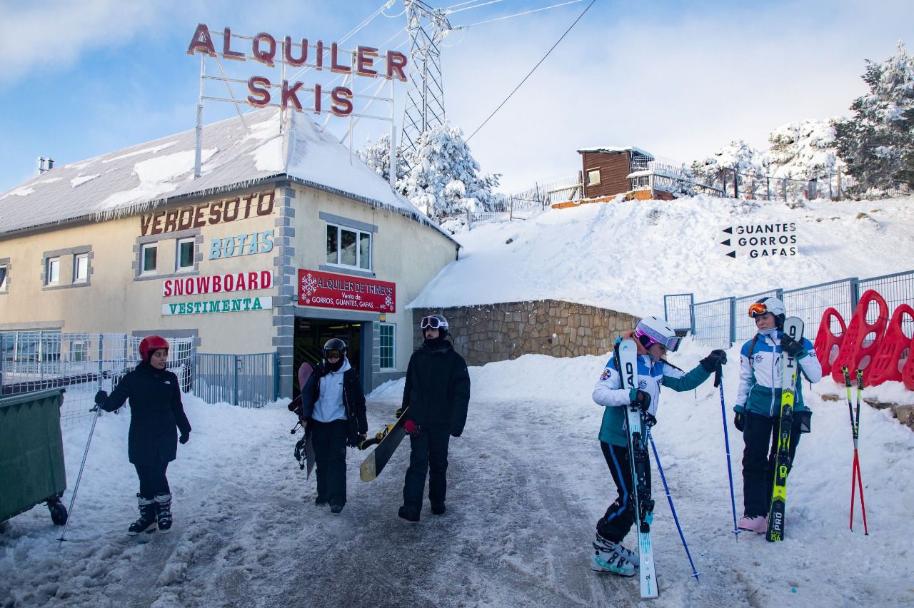 Tienda de alquiler de esquís Verdesoto
