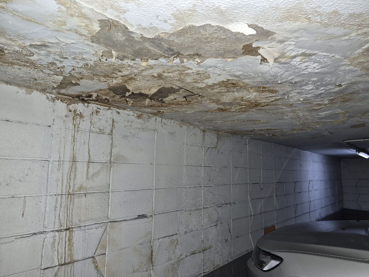 Filtraciones en el aparcamiento municipal de la Plaza Mayor