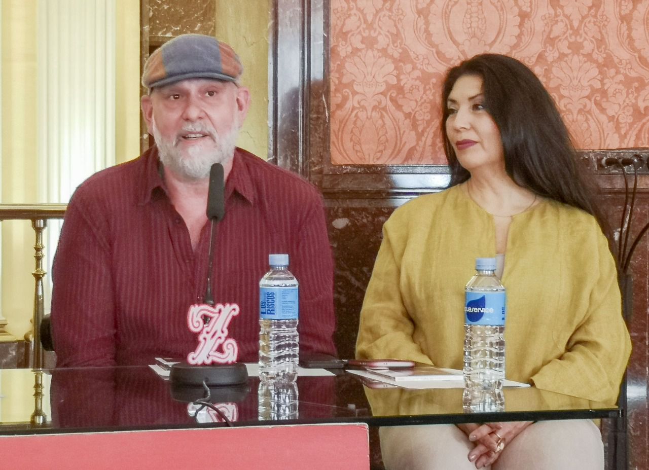 Juan Jesús Rodríguez y la soprano Graciela Moncloa (Foto: Antonio Castro)