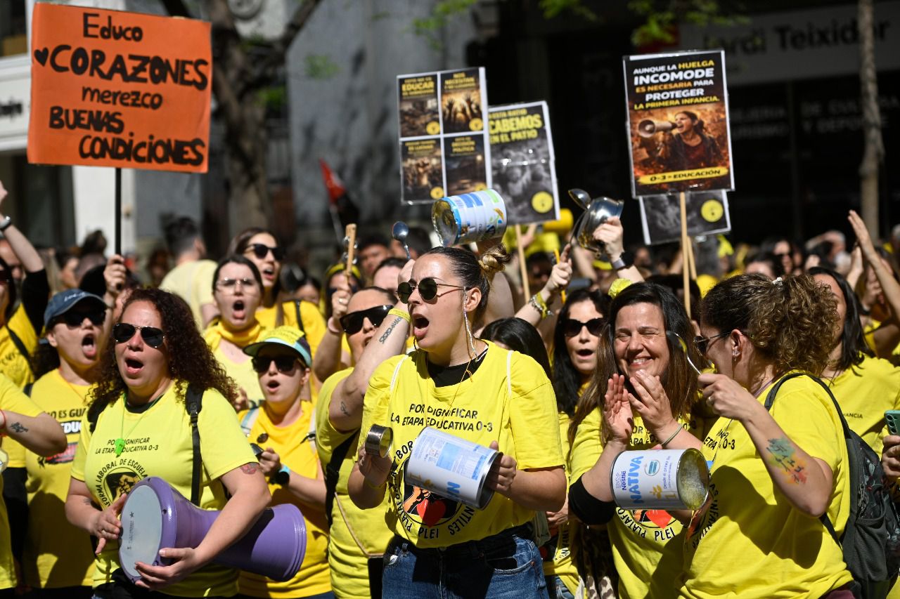 Concentración de educadoras infantiles el pasado 15 de abril (Foto: Eduardo Diéguez)