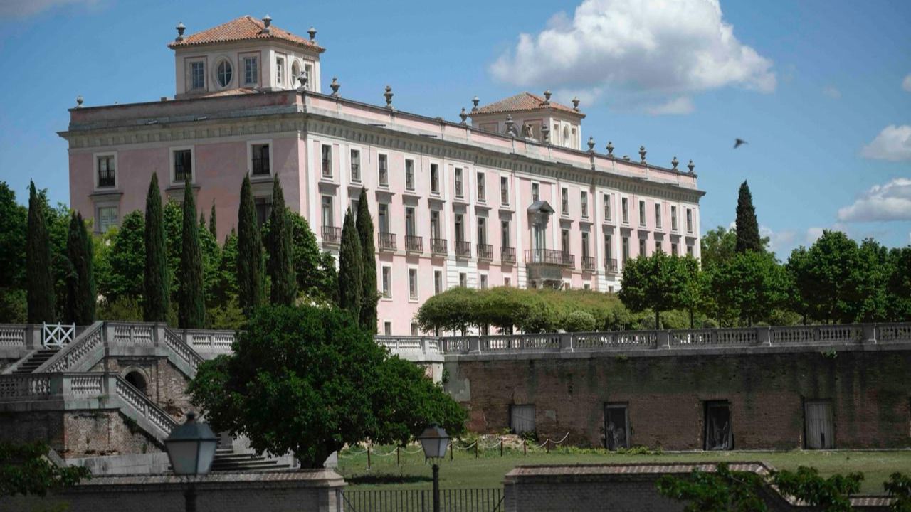 Vistas del Palacio Infante Don Luis