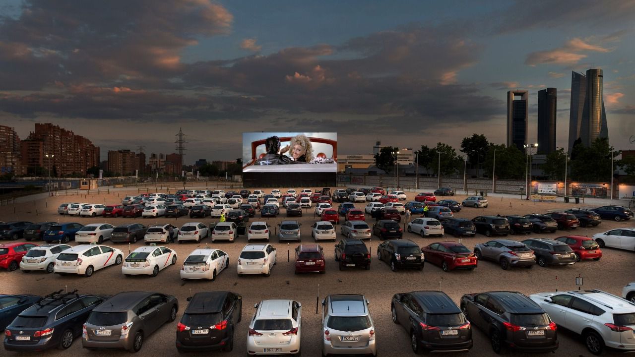 Cine desde el coche