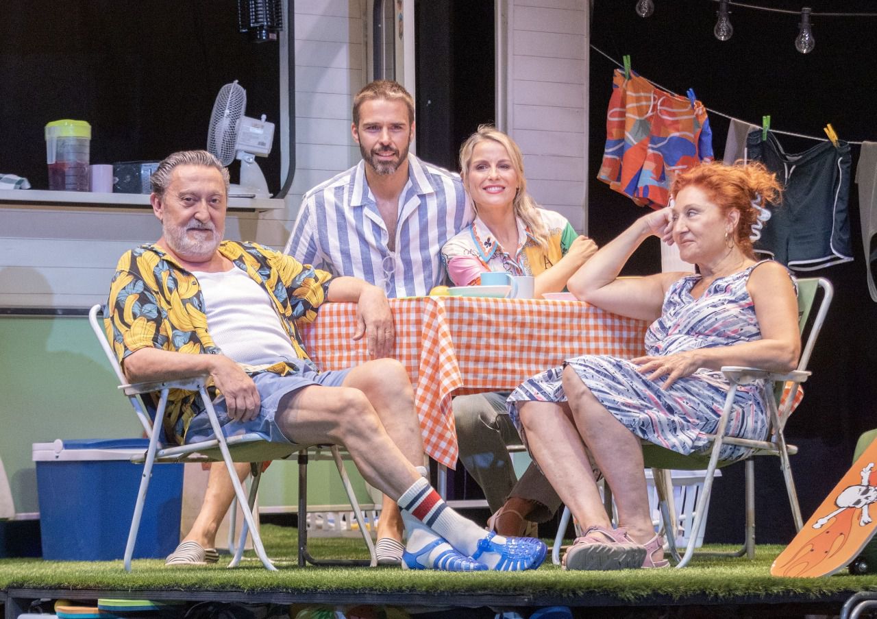 'Los del camping', en el teatro Fígaro (Foto: Antonio Castro)