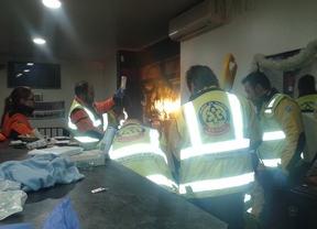 En parada tras caer por las escaleras de un bar en Usera